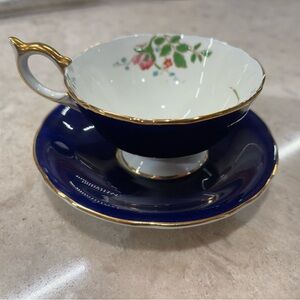 Aynsley, England, tea cup and saucer. Bone china.